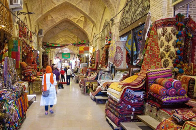 سوق وكيل في شيراز