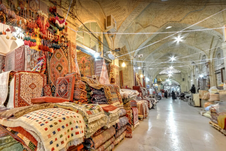 سوق وكيل في شيراز