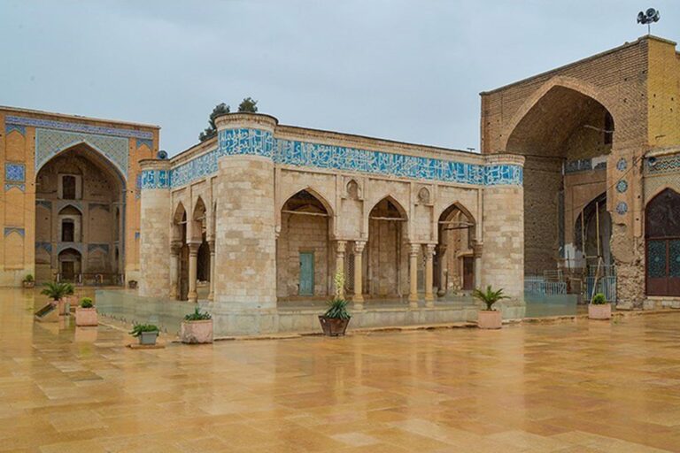 مسجد جامع عتيق شيراز