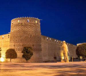 قلعة كريم خاني